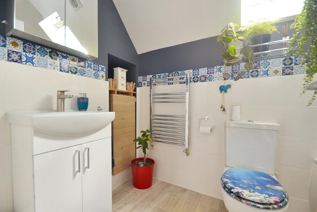 Additional image 14 of Darbys Corner