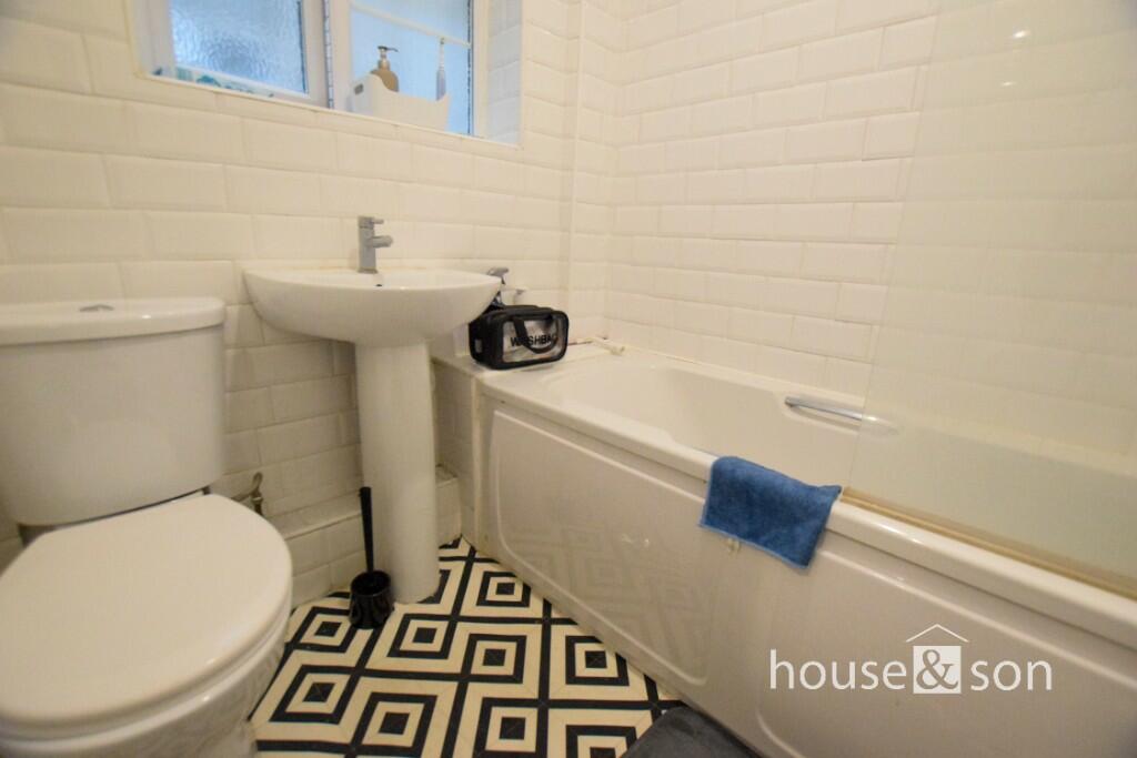Additional image 5 of Manor Road, East Cliff, Bournemouth, BH1
