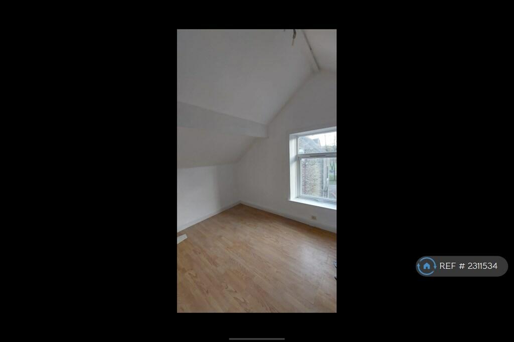 Additional image 5 of Malsis Crescent, Keighley, BD21