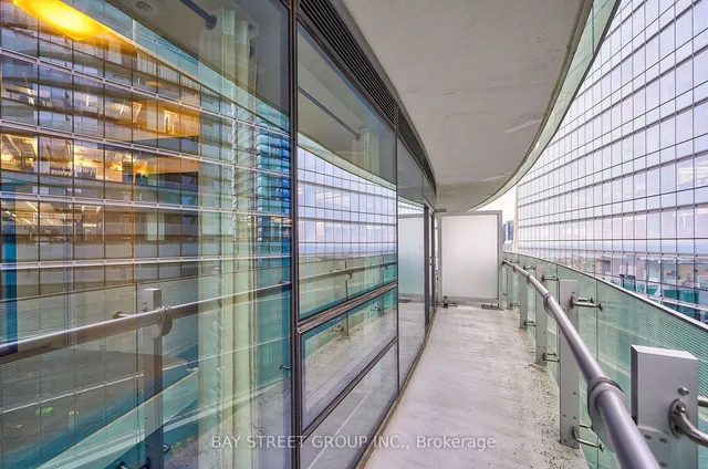 Additional image 32 of 14 York St Unit 3410