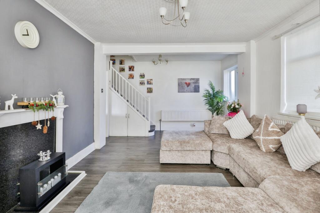 Additional image 5 of Coombe Avenue, Bournemouth, Dorset, BH10