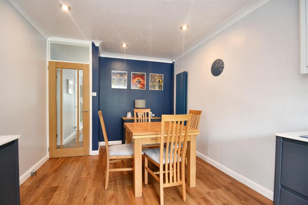 Additional image 5 of Creekmoor