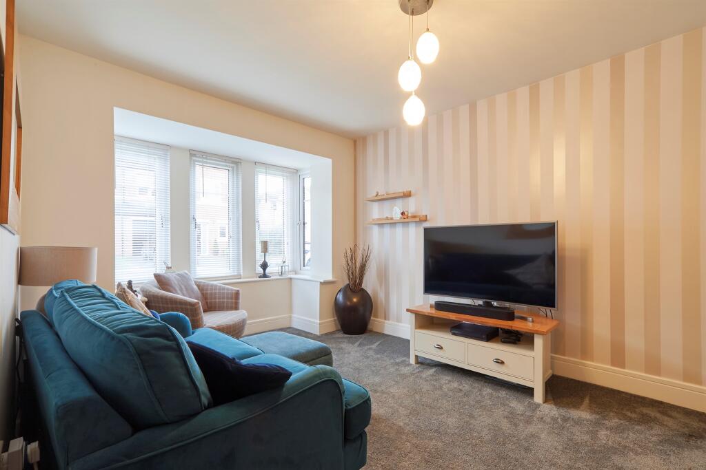 Additional image 6 of Harewood Drive, Bradford