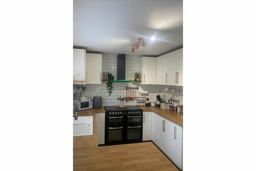 Additional image 25 of Hillbourne Road, Poole, BH17