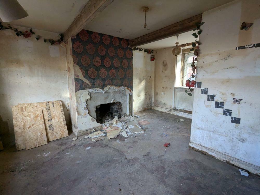 Additional image 2 of 643, Little Horton Lane Bradford, BD5 9BL