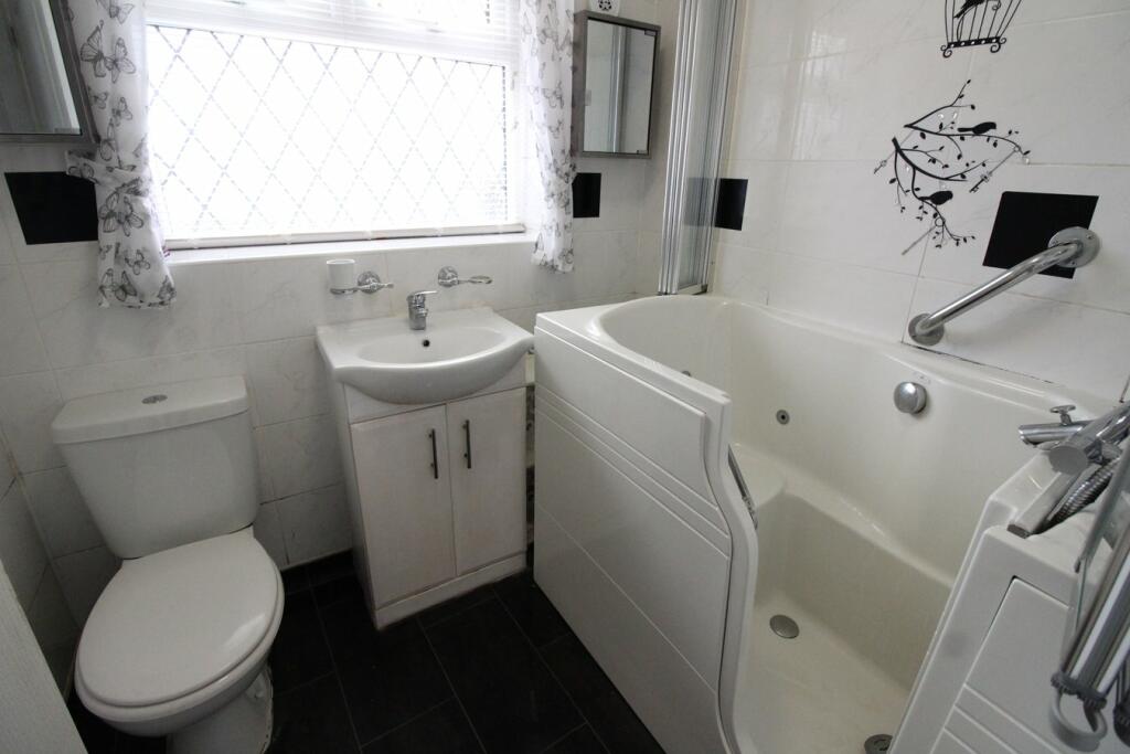 Additional image 6 of Woodworth Grove, Keighley, BD21