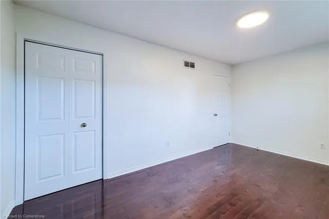 Additional image 27 of 482 Berkindale Dr