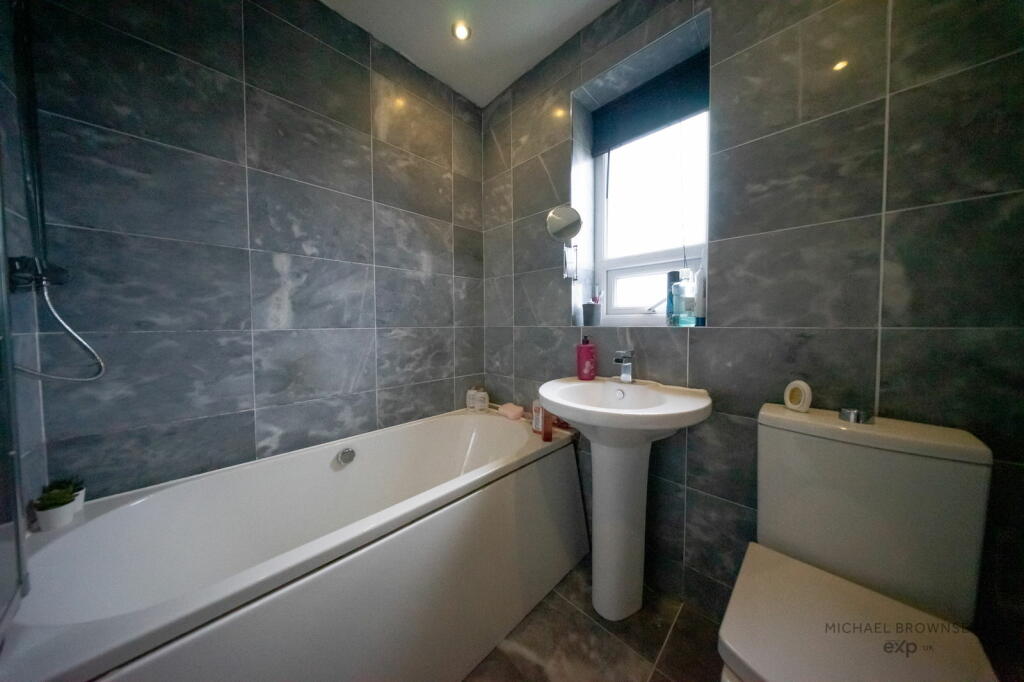 Additional image 14 of Larch Hill Crescent, Bradford, BD6 1DS