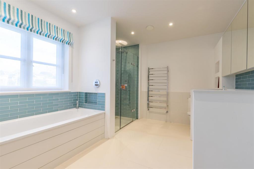 Additional image 21 of Alington Road, Evening Hill