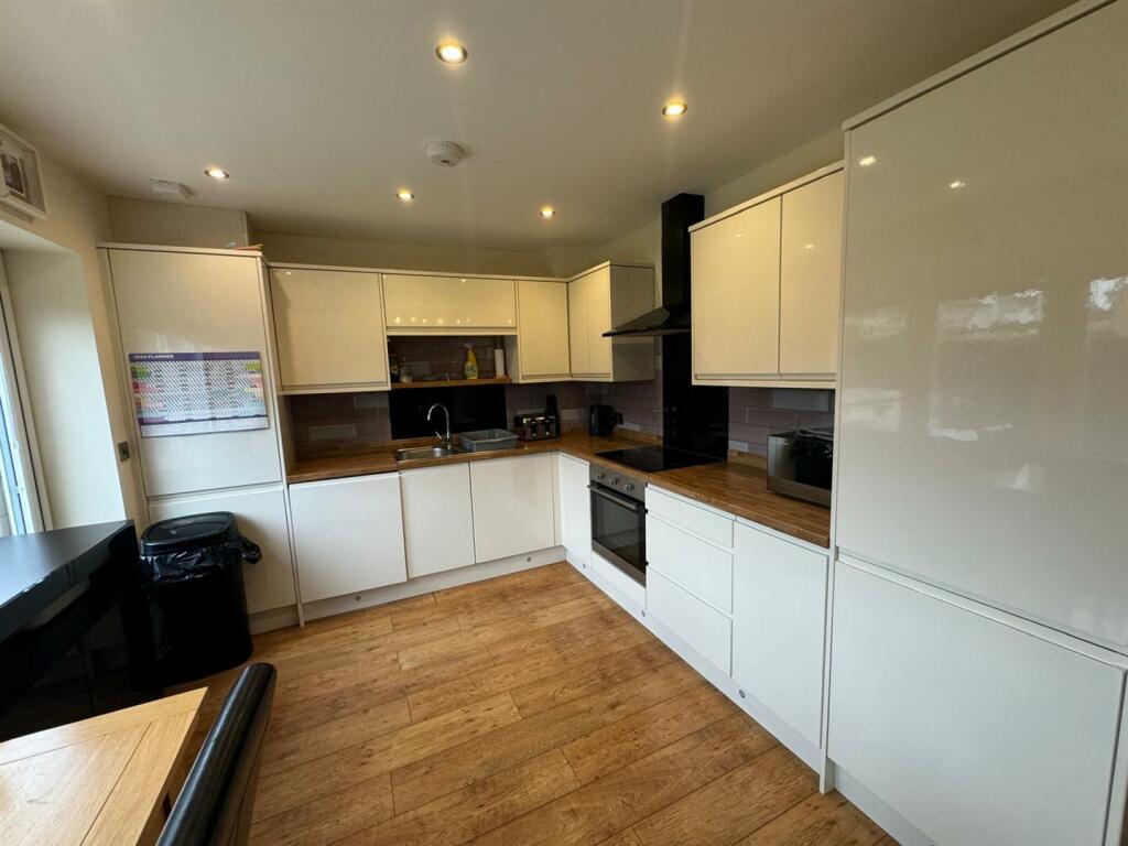 Additional image 13 of Green Lane, Wyke