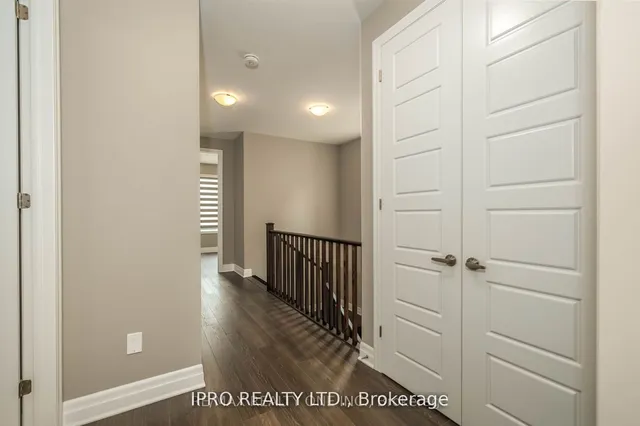 Additional image 18 of 42 Milt Schmidt St