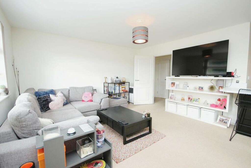 Additional image 4 of 1 The Avenue, BRANKSOME PARK, BH13