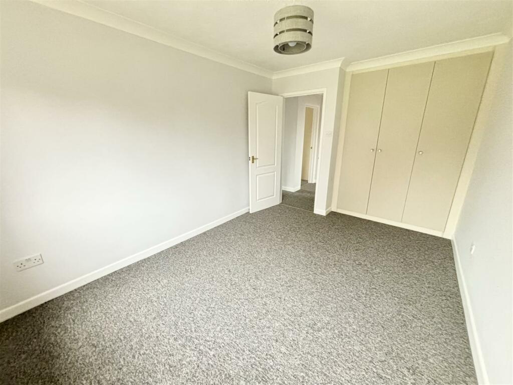 Additional image 6 of Lulworth Close, Hamworthy