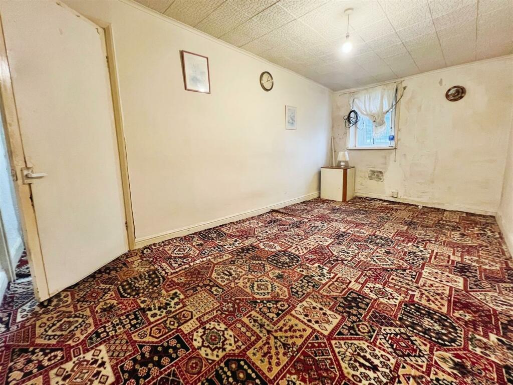 Additional image 11 of Cutler Heights Lane, Bradford, BD4 9LE