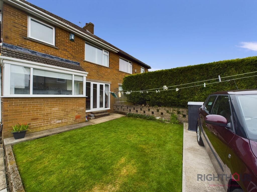 Additional image 19 of Back Lane, Queensbury, BD13