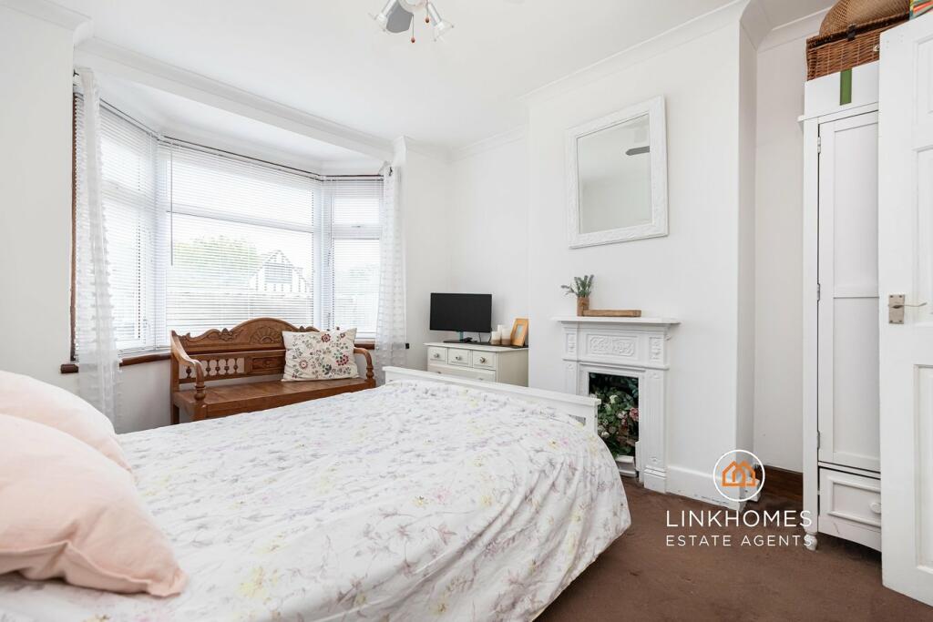 Additional image 14 of Pottery Road, Poole, BH14