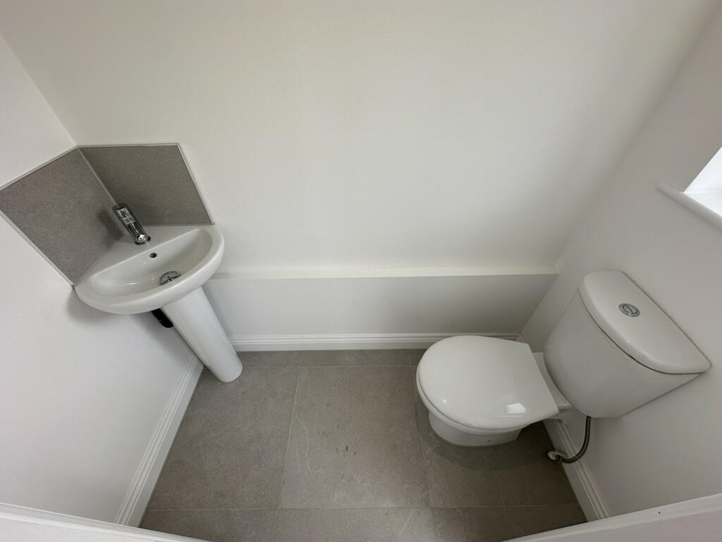 Additional image 16 of Old Farm Rise, Bradford, West Yorkshire, BD2