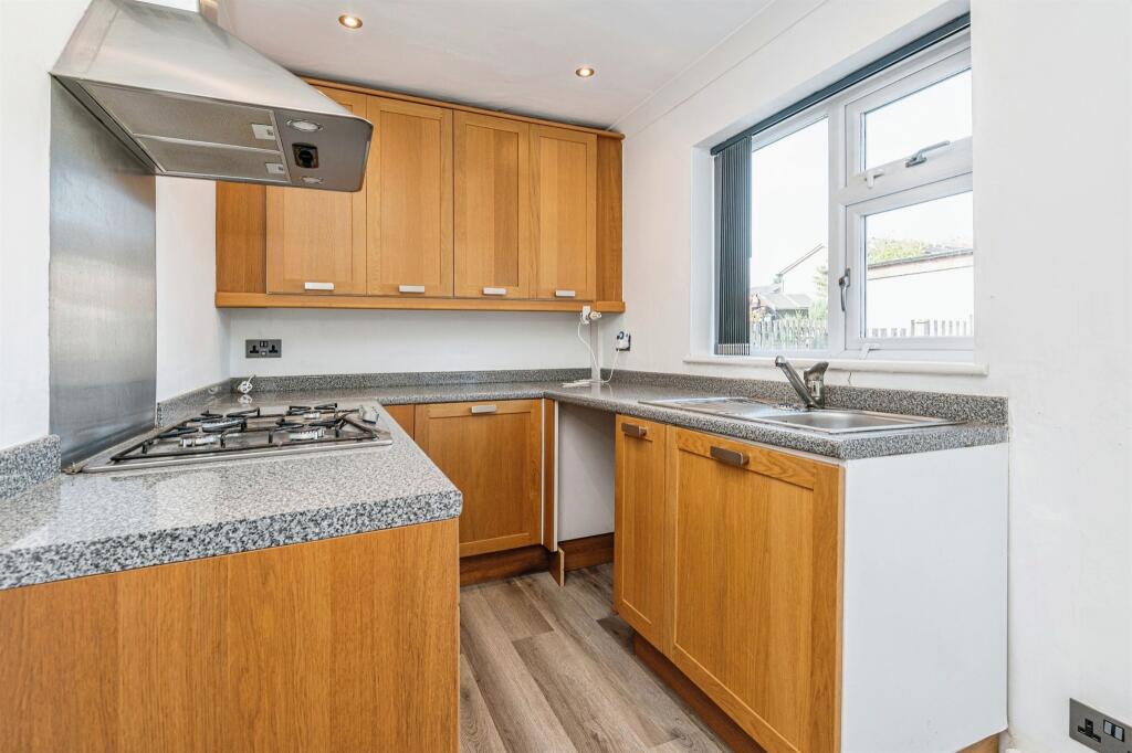 Additional image 5 of Hydale Court, Low Moor, Bradford