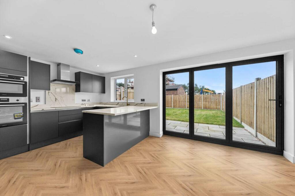 Additional image 5 of THE HAMPSHIRE - Dreslintone Close, Drighlington