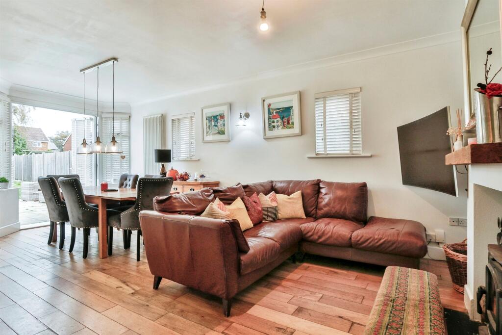 Additional image 19 of Winston Avenue, Poole