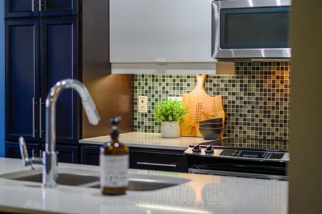 Additional image 5 of 112 Benton St Unit 601