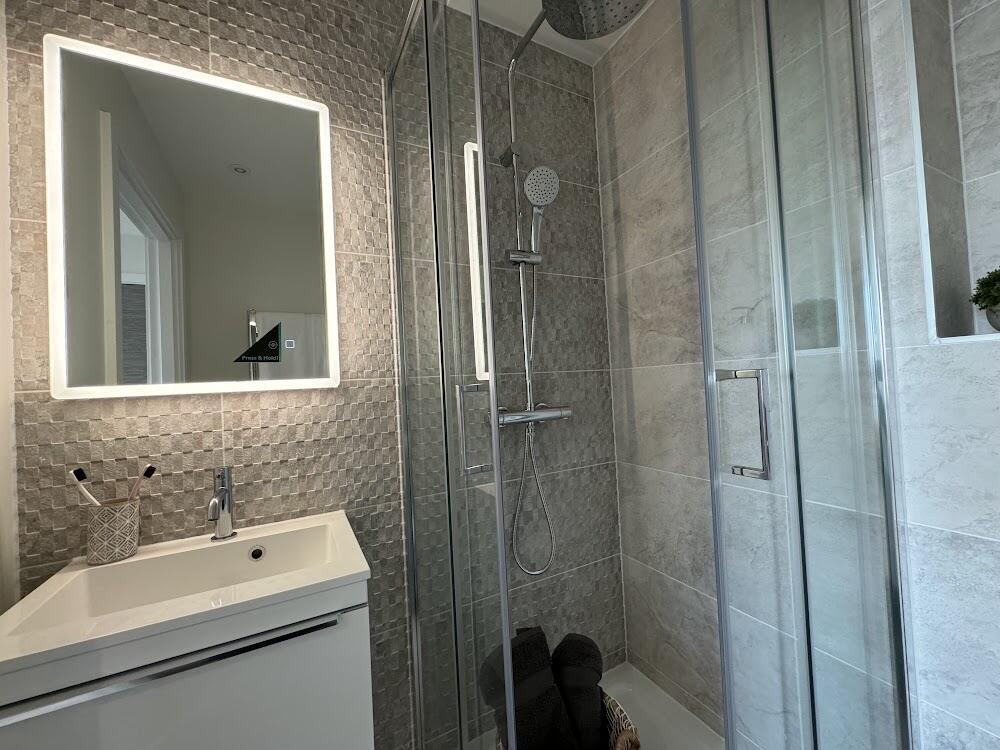 Additional image 9 of Canaway Court, Wimborne Road, Poole, Dorset BH15