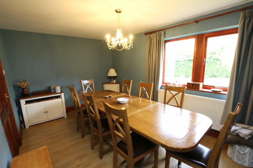 Additional image 7 of 5 bedroom house for sale – Cherry Tree House, Wilsden, Bradford, BD15 0DB