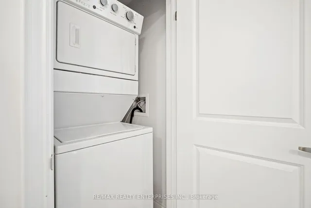 Additional image 18 of 450 Dundas St Unit 806