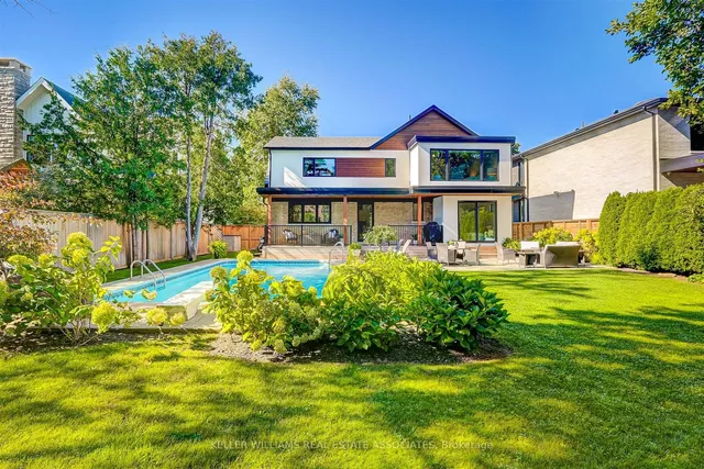 Additional image 38 of 2107 Courtland Cres