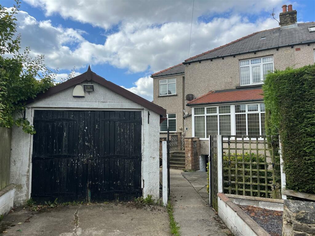 Additional image 24 of Laithe Road, Bradford