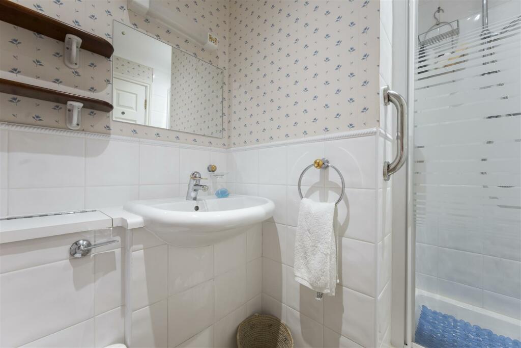 Additional image 21 of Moriconium Quay, Lake Avenue, Poole