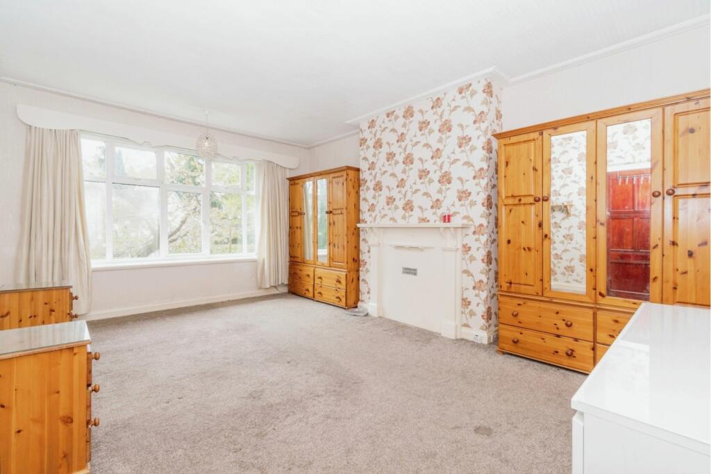 Additional image 24 of Park Grove, Bradford, BD9