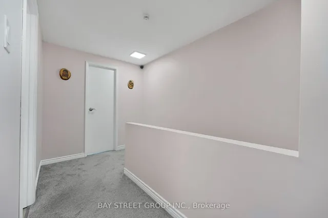 Additional image 31 of 80 Old Country Dr Unit 30