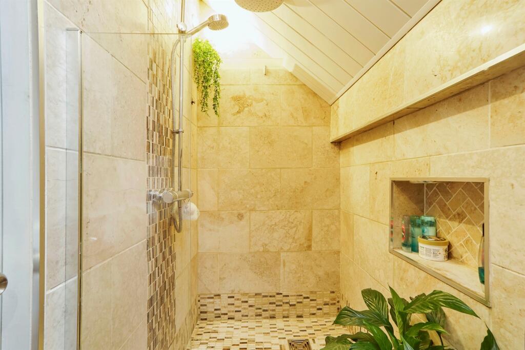 Additional image 19 of High Spring Road, Keighley