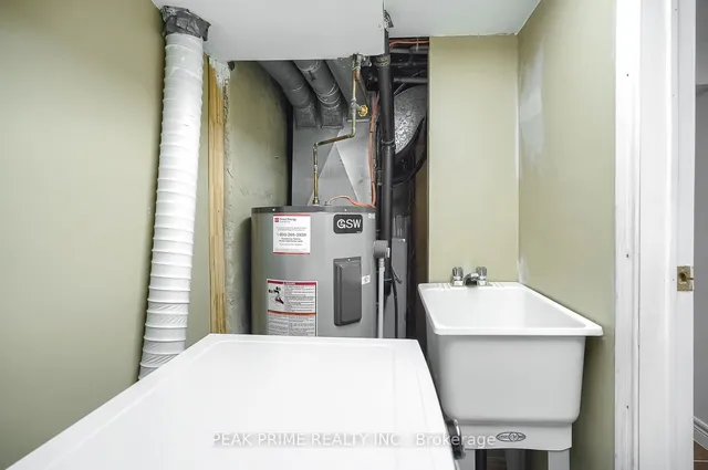 Additional image 33 of 11 Bloem Ave