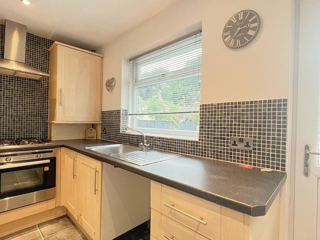 Additional image 12 of Fairburn Gardens, Bradford, West Yorkshire, BD2