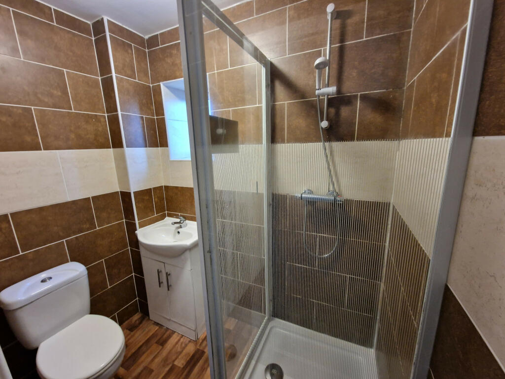 Additional image 6 of 16 Longside Lane (On Campus), Bradford, BD7