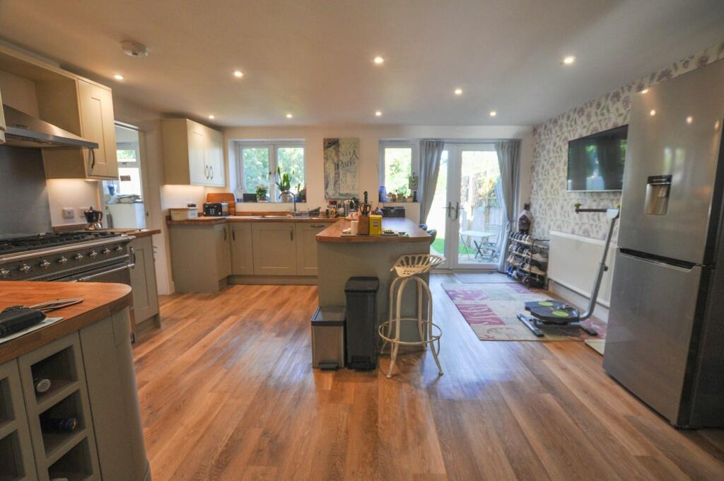 Additional image 3 of Magna Road, Bournemouth, BH11