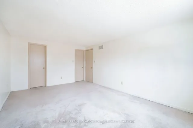 Additional image 22 of 15 Oakington Pl