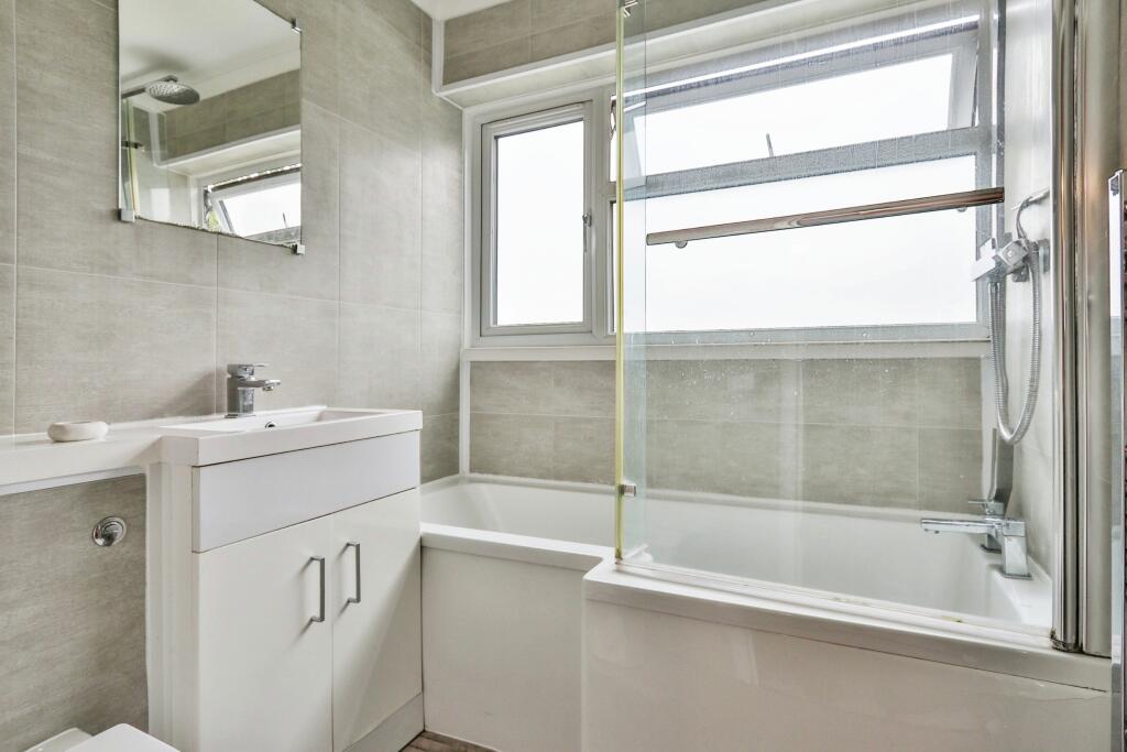 Additional image 10 of Russell Gardens, POOLE, Dorset, BH16