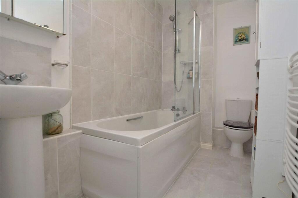 Additional image 5 of Headingley House, Chapman Road, Thornbury, Bradford