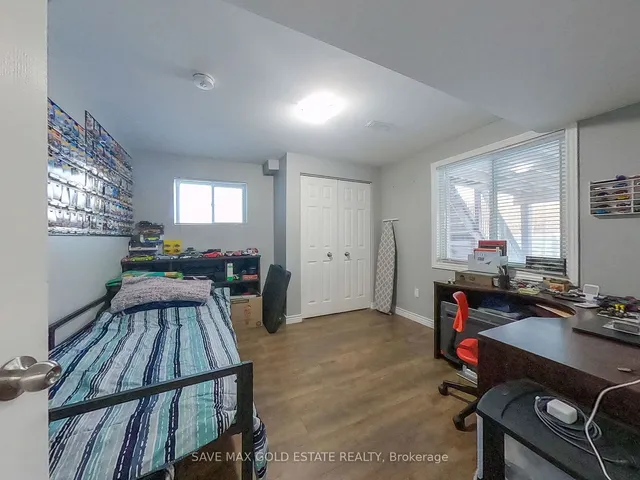 Additional image 30 of 51 Newcastle Crt