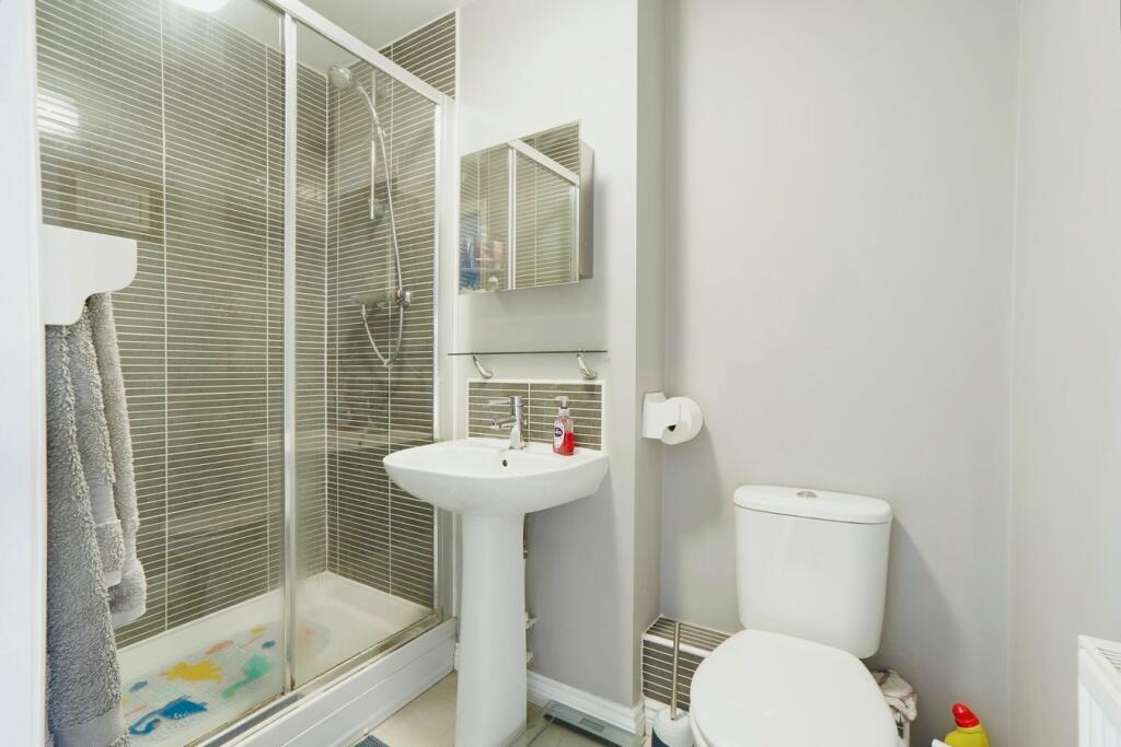 Additional image 13 of Redbrook Way, Bradford, BD9