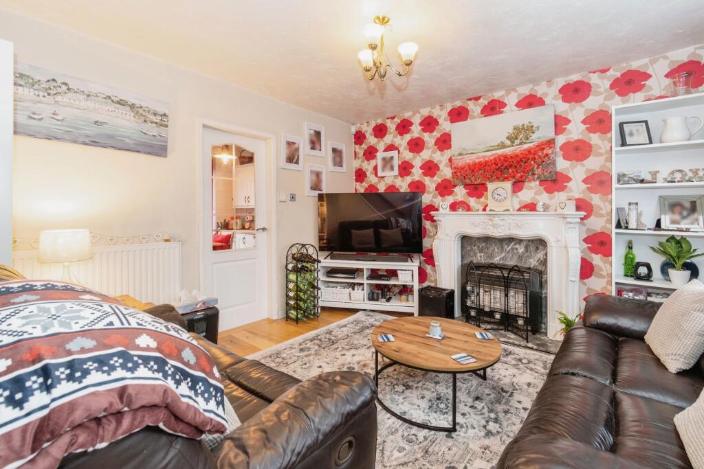 Additional image 18 of Luther Way, Bradford, West Yorkshire, BD2