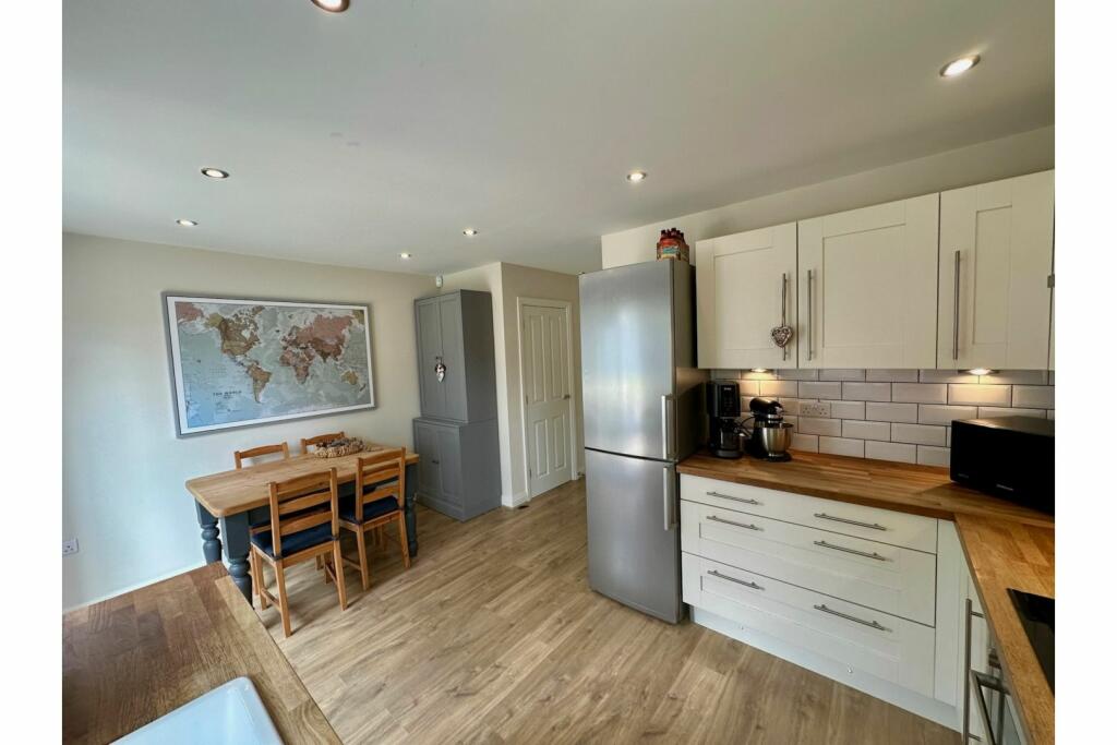 Additional image 7 of Micklethwaite Lane, Bingley, BD16