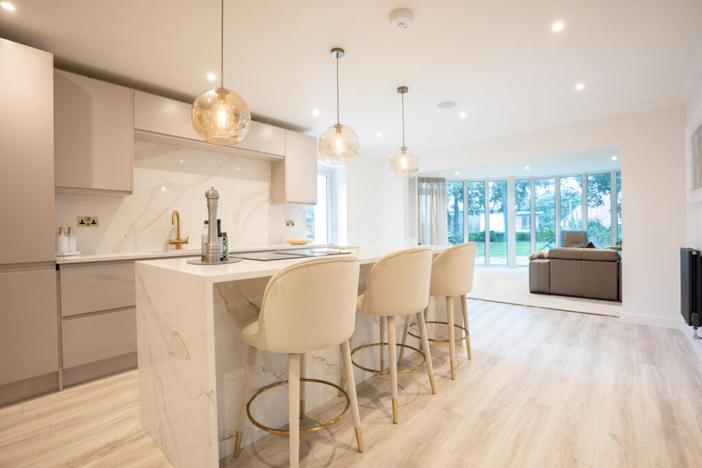 Additional image 4 of Alington Road, Evening Hill, Poole, Dorset, BH14