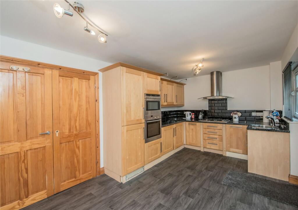 Additional image 4 of Dennison Fold, Tyersal, Bradford, BD4