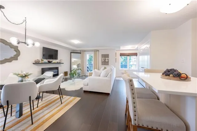 Additional image 12 of 255 Maitland St Unit 2C