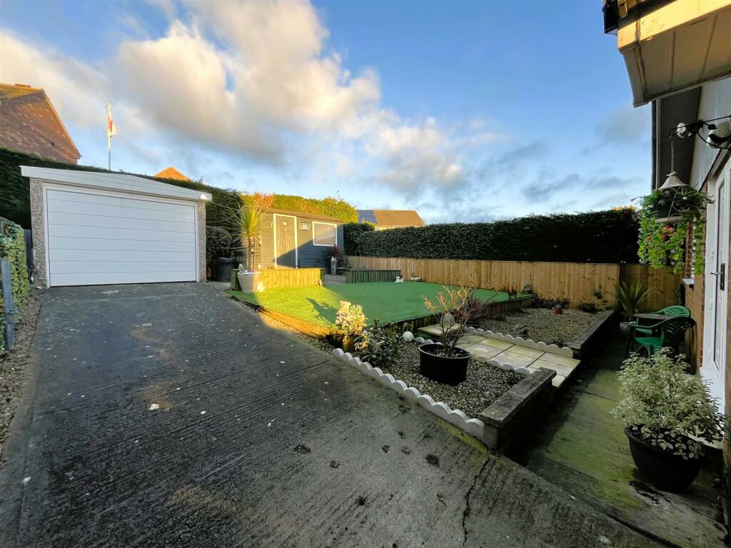 Additional image 15 of Shetcliffe Road, Bradford