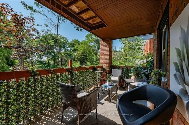 Additional image 23 of 527 Kingston Rd